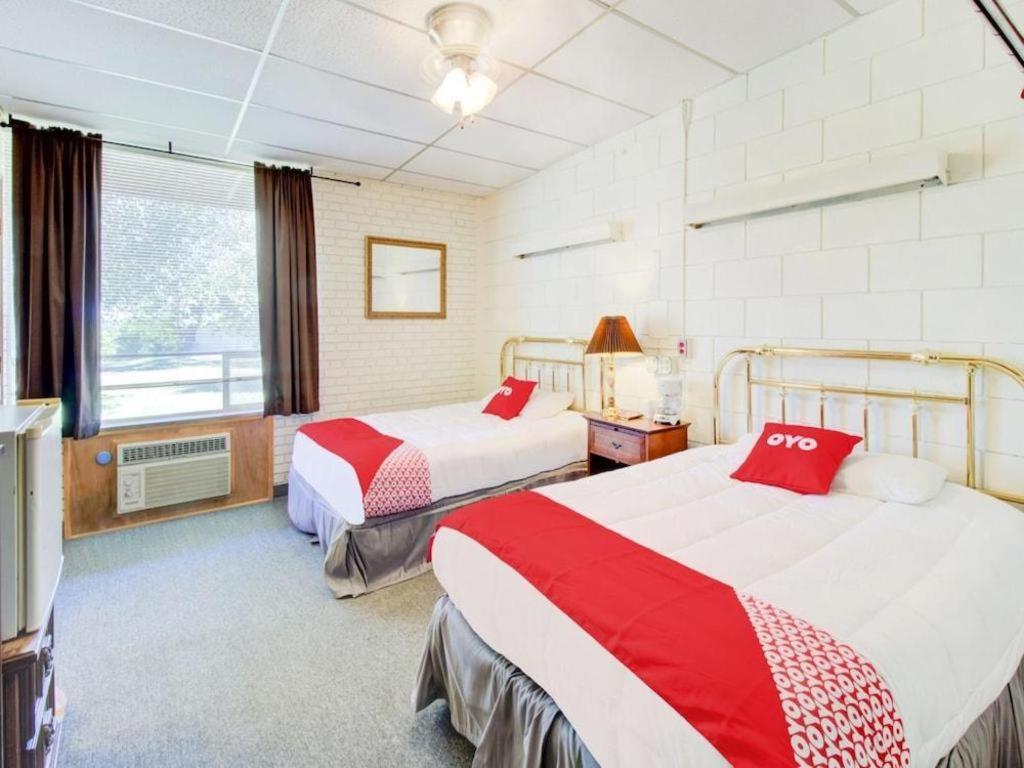 Oyo Hotel Drumright I-44 Ok Экстерьер фото