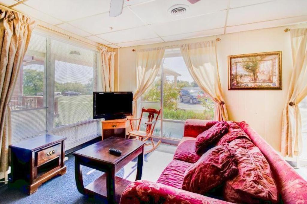 Oyo Hotel Drumright I-44 Ok Экстерьер фото