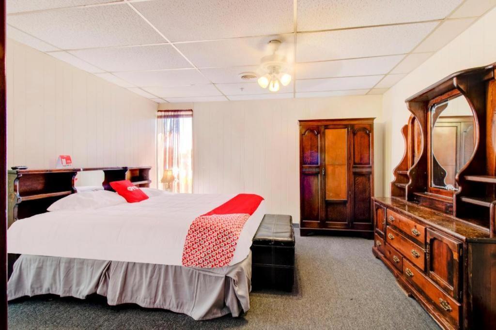Oyo Hotel Drumright I-44 Ok Экстерьер фото